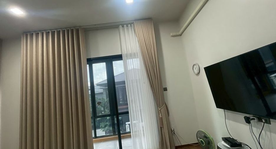 For rent 4 bedrooms house in Si Racha, Chonburi