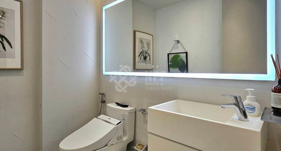 For rent 3 bedrooms apartment in Hua Hin, Prachuap Khiri Khan