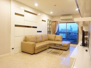 出租 2 卧室 独立屋 在 Khlong Toei, 曼谷