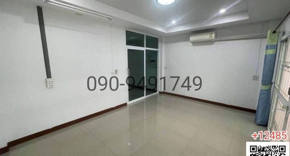 Casa adosada en alquiler de 2 habitaciones en Lat Krabang, Bangkok