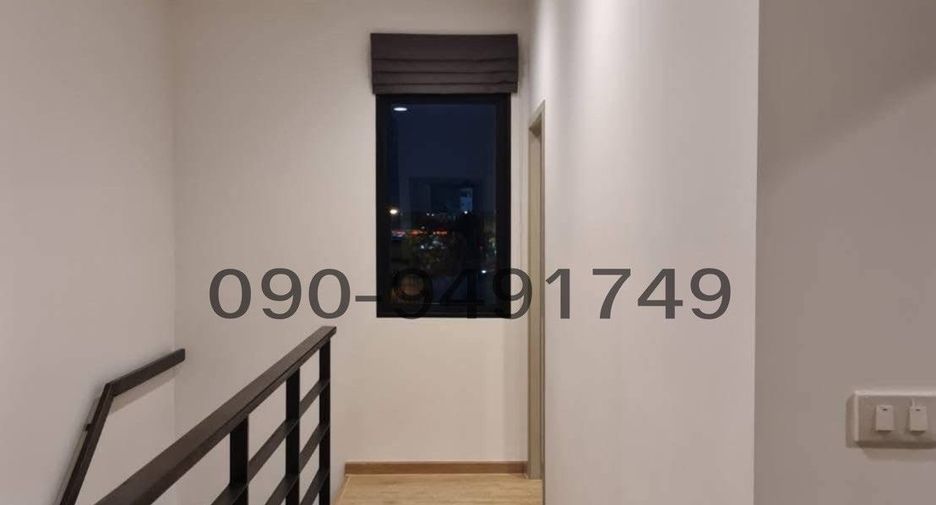 For rent 4 bedrooms townhouse in Bang Khen, Bangkok