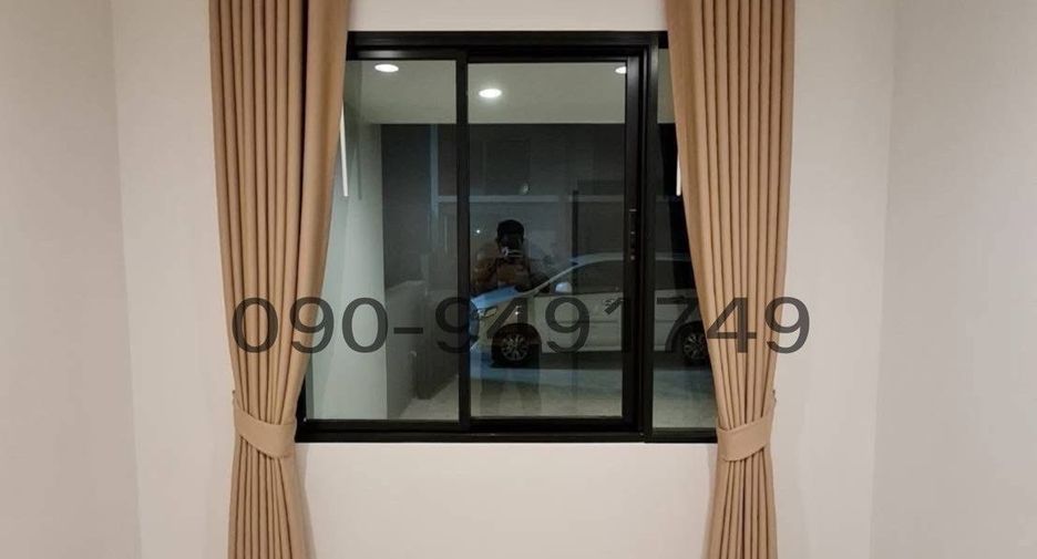 For rent 4 bedrooms townhouse in Bang Khen, Bangkok