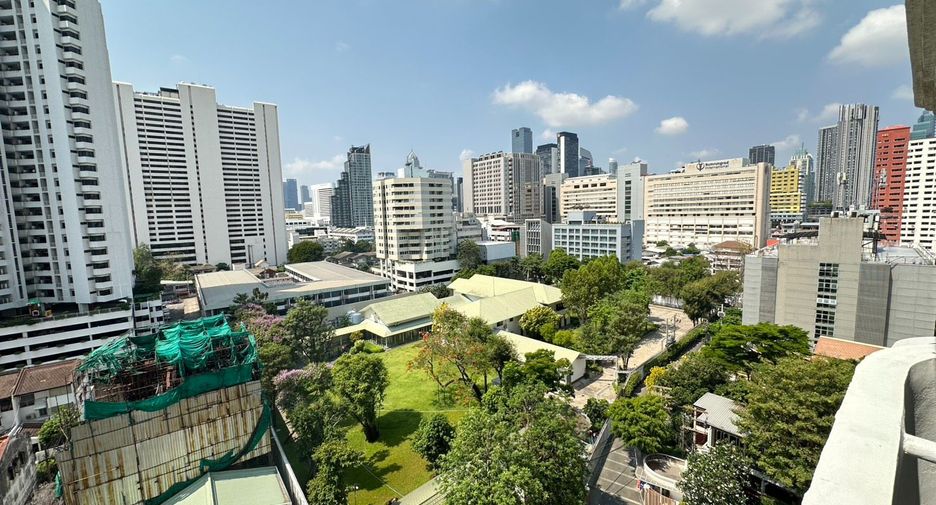 ให้เช่า 3 ห้องนอน คอนโด ใน วัฒนา, กรุงเทพฯ