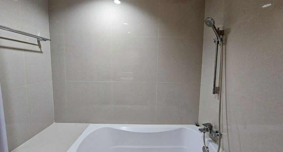 Apartment zur Miete mit 1 Zimmer in Khlong Toei, Bangkok