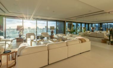 For rent 3 Beds condo in Pathum Wan, Bangkok