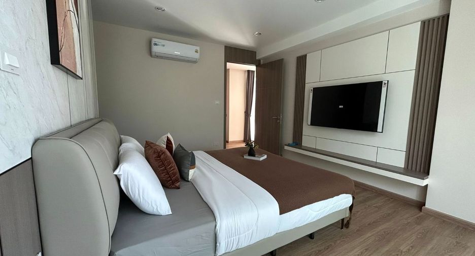 Villa zum Kauf mit 4 Zimmer in Bang Lamung, Chonburi
