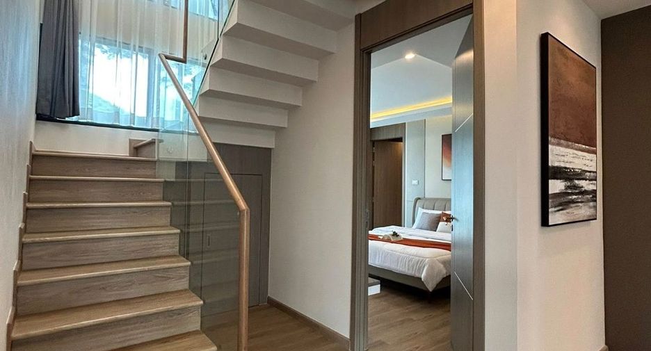 Villa zum Kauf mit 4 Zimmer in Bang Lamung, Chonburi