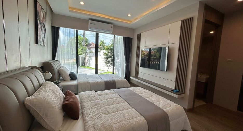 Villa zum Kauf mit 4 Zimmer in Bang Lamung, Chonburi