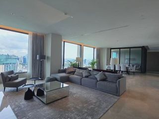 For rent 3 Beds condo in Pathum Wan, Bangkok