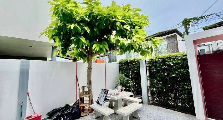 For rent 3 bedrooms house in Bang Lamung, Chonburi