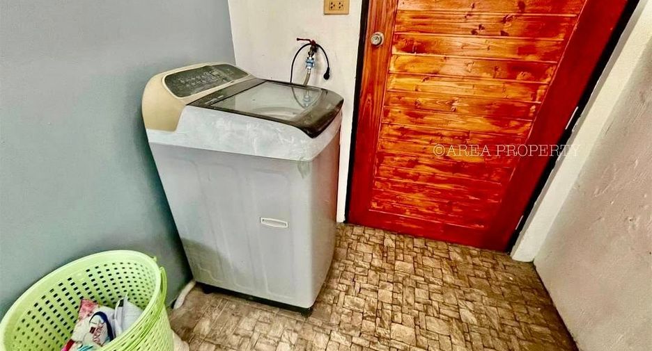 For rent 3 bedrooms house in Bang Lamung, Chonburi