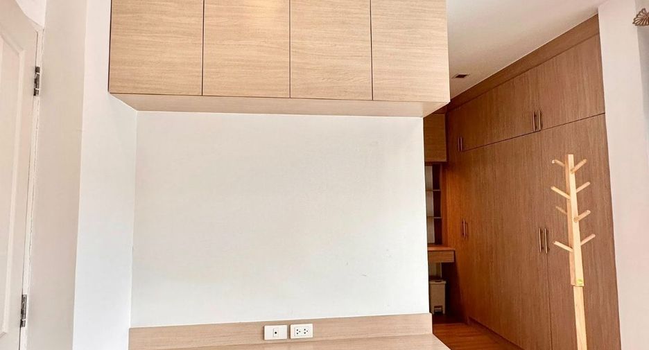 For rent 3 bedrooms house in Si Racha, Chonburi