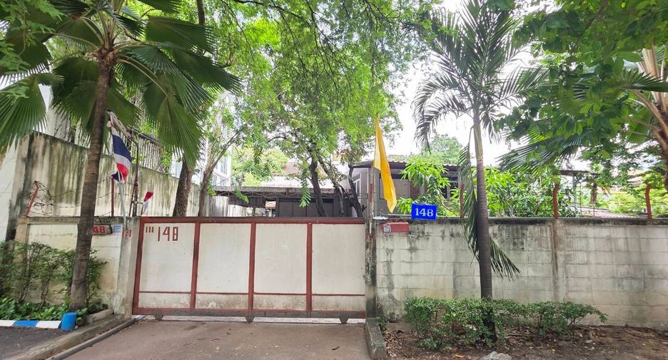 For sale land in Phaya Thai, Bangkok