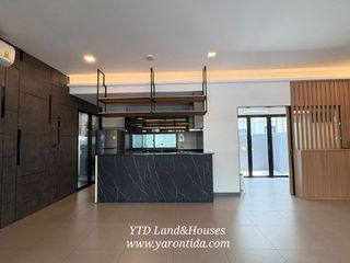 For rent and for sale 3 bedrooms townhouse in Bang Phli, Samut Prakan