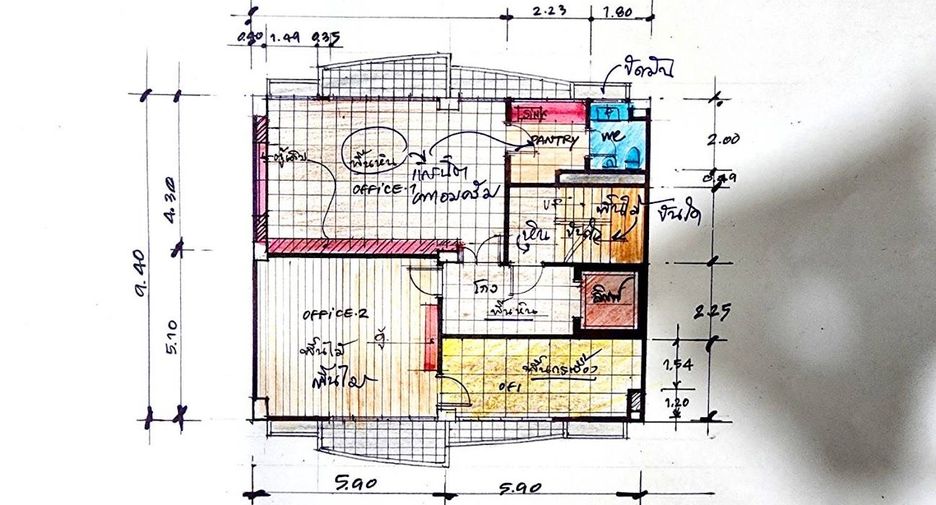 For rent 10 bedrooms retail Space in Huai Khwang, Bangkok