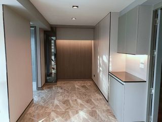 出租 10 卧室 商业空间 在 Huai Khwang, 曼谷