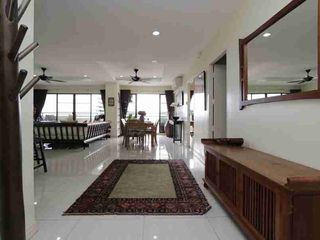 For sale 3 bed apartment in Mueang Chiang Mai, Chiang Mai