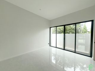 For sale 2 bedrooms house in Saraphi, Chiang Mai