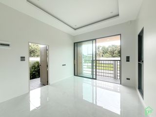 For sale 2 bedrooms house in Saraphi, Chiang Mai