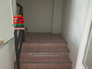 For sale 3 bedrooms retail Space in Sai Mai, Bangkok