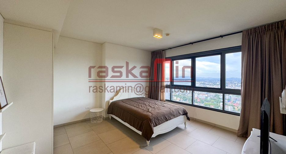 For sale 3 bedrooms condo in North Pattaya, Pattaya