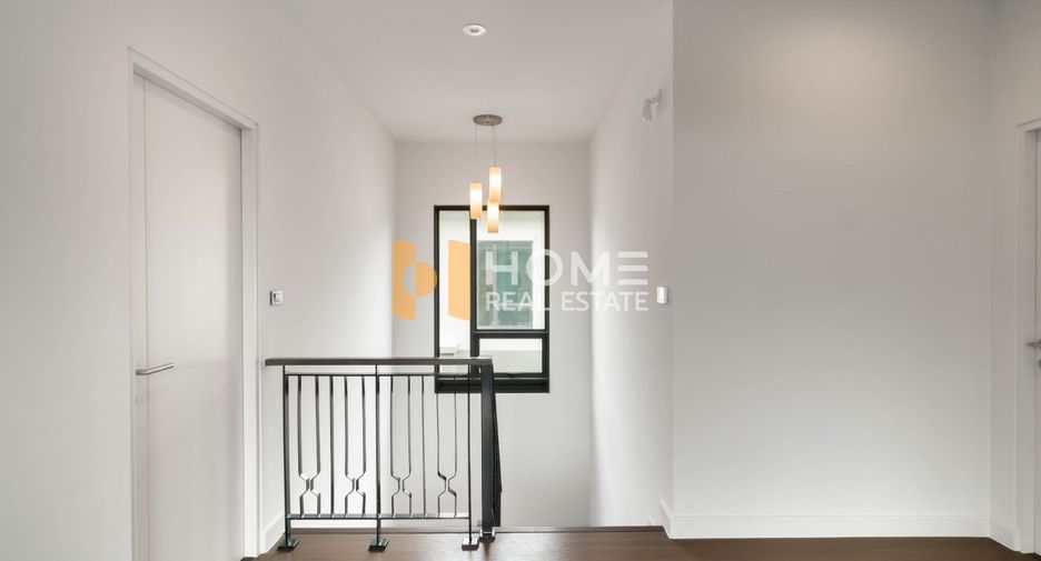 Haus zum Kauf mit 4 Zimmer in Bang Khun Thian, Bangkok