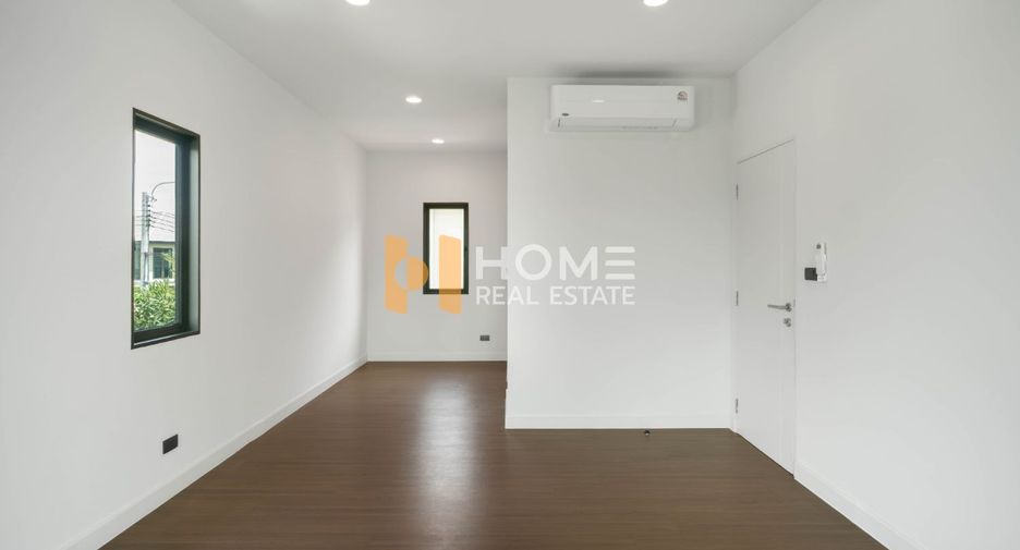 Haus zum Kauf mit 4 Zimmer in Bang Khun Thian, Bangkok