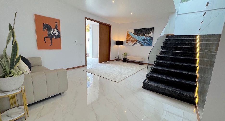 Аренда и продажа 5 спальни вилла в Тхаланг, Пхукет
