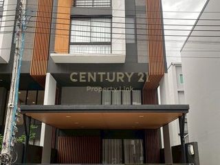 Reihenhaus zur Miete mit 3 Zimmer in Suan Luang, Bangkok