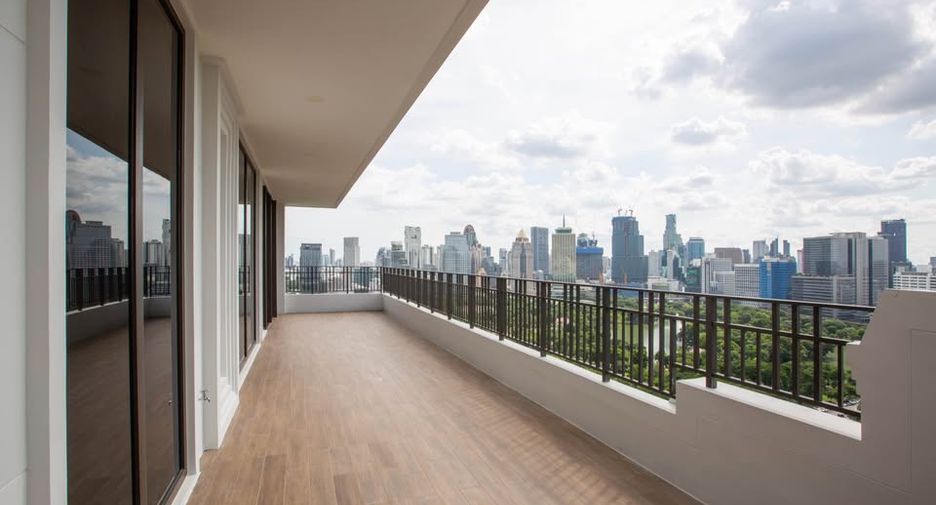 Condo en venta de 3 habitaciones en Pathum Wan, Bangkok