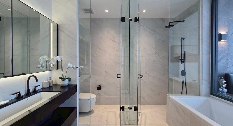 For rent 2 bedrooms condo in Sathon, Bangkok