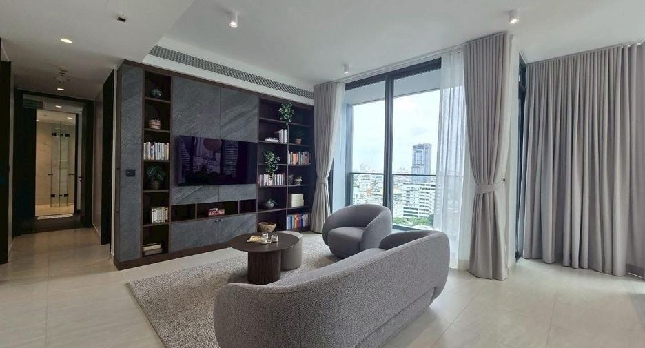 For rent 2 bedrooms condo in Sathon, Bangkok