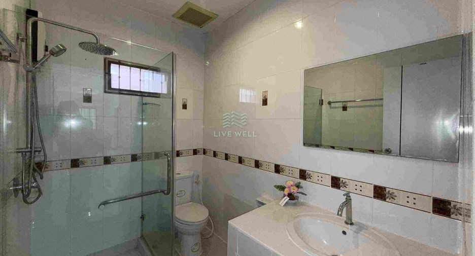 À vendre 3 chambres maison à Bang Lamung, Chonburi