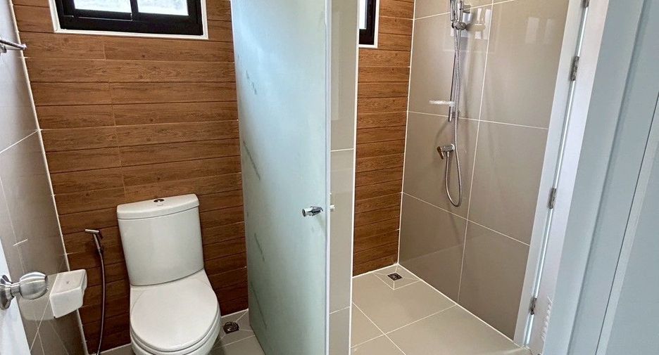 For rent 3 bedrooms house in Mueang Chiang Mai, Chiang Mai