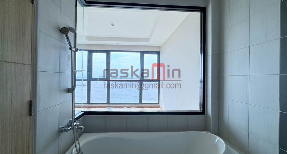 À vendre 1 chambre condo à Si Racha, Chonburi