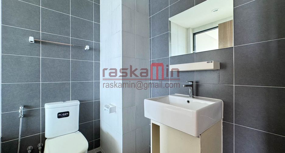 À vendre 1 chambre condo à Si Racha, Chonburi