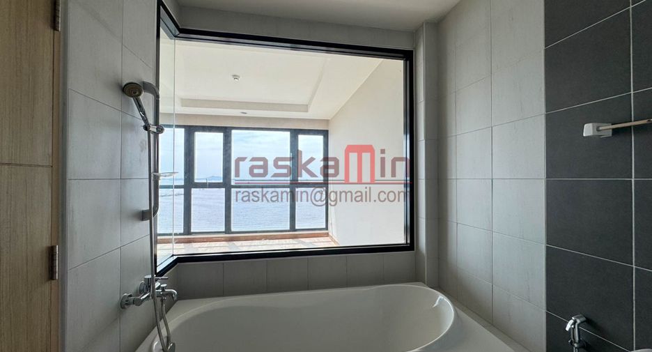 À vendre 1 chambre condo à Si Racha, Chonburi