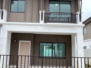 For Rent 3 Bedroom House In Mueang Chiang Mai
