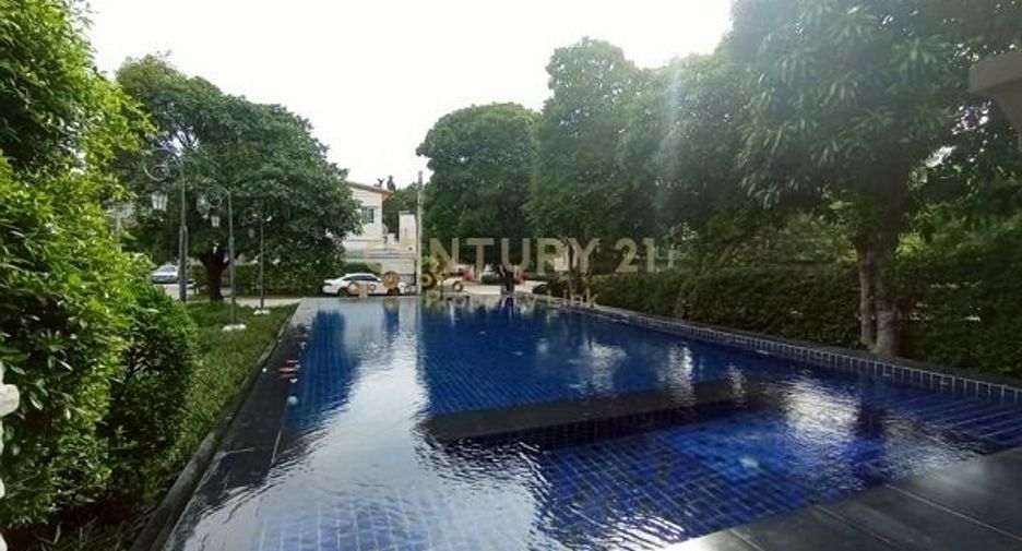 For rent and for sale 4 bedrooms townhouse in Mueang Nonthaburi, Nonthaburi
