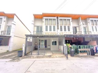For rent and for sale 4 bedrooms townhouse in Mueang Nonthaburi, Nonthaburi