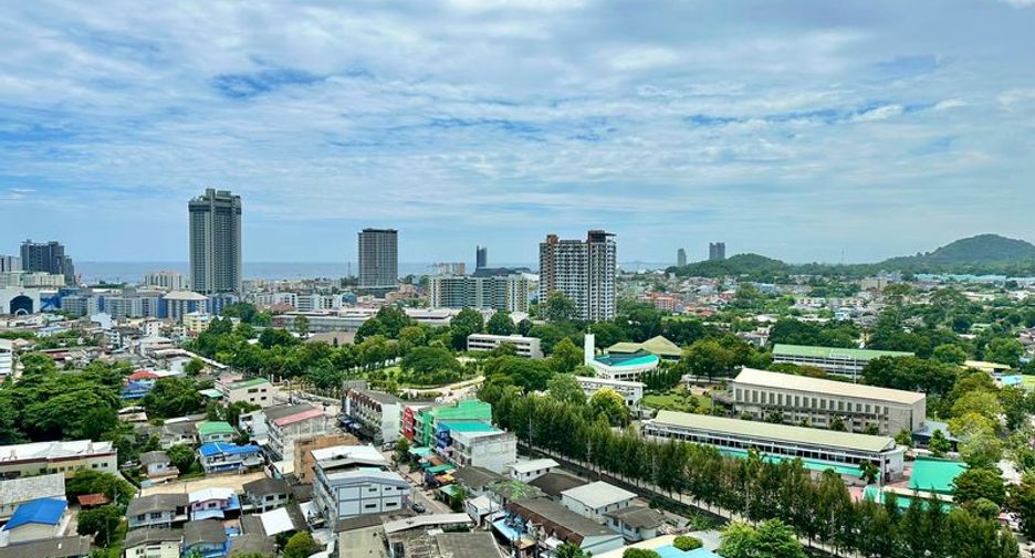 For rent and for sale 1 bed condo in Si Racha, Chonburi