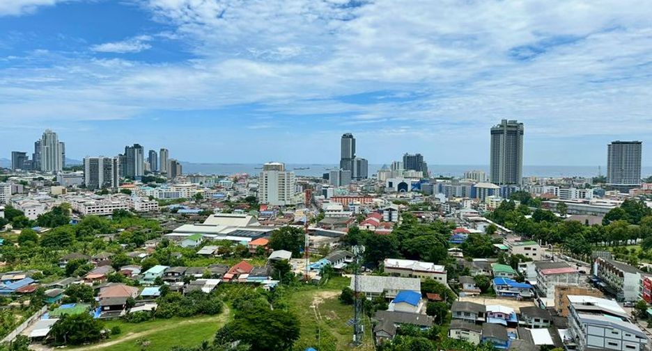 For rent and for sale 1 bed condo in Si Racha, Chonburi