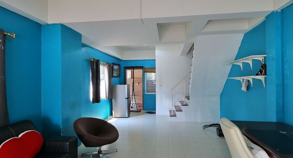 For sale 2 bedrooms townhouse in Mueang Chon Buri, Chonburi