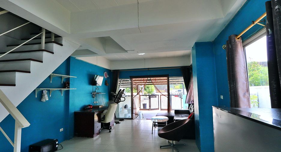 For sale 2 bedrooms townhouse in Mueang Chon Buri, Chonburi