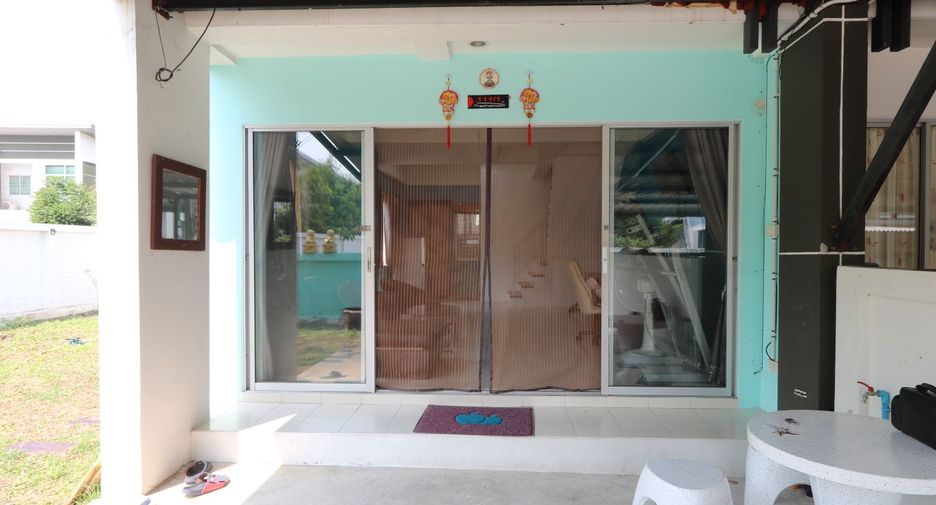 For sale 2 bedrooms townhouse in Mueang Chon Buri, Chonburi
