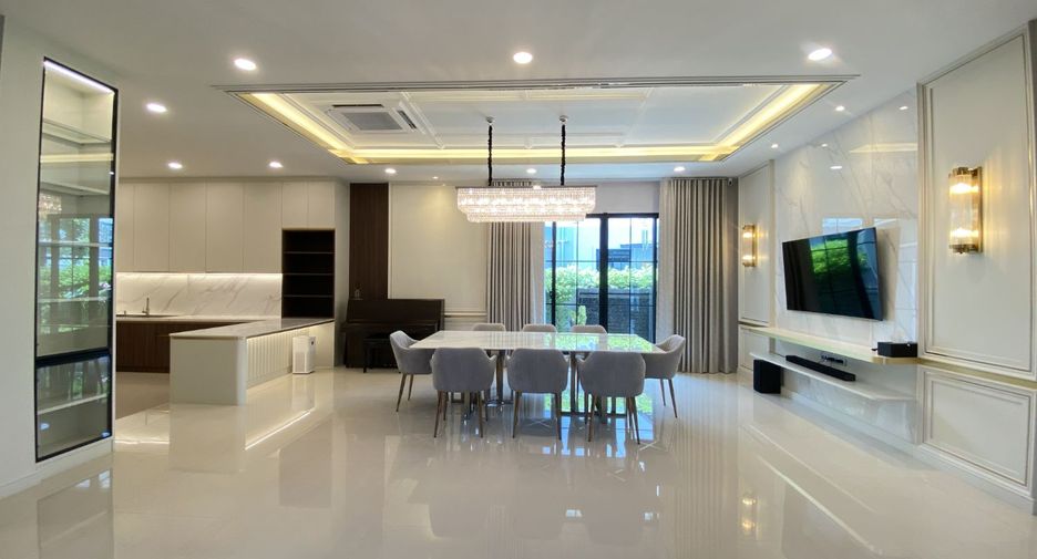 For sale 4 bedrooms house in Thawi Watthana, Bangkok