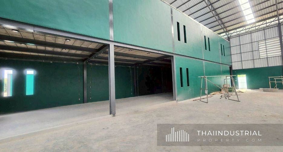 For rent warehouse in Lat Lum Kaeo, Pathum Thani