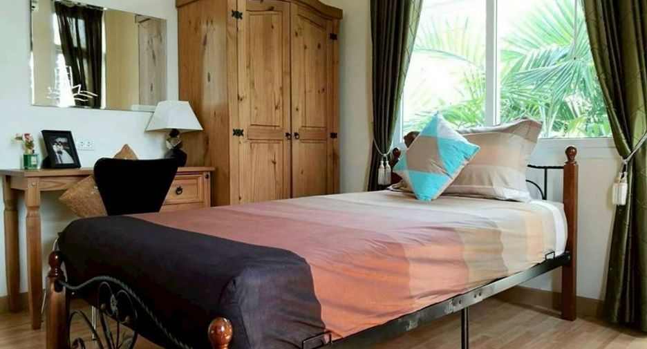 Haus zur Miete und zum Kauf mit 3 Zimmer in Si Racha, Chonburi