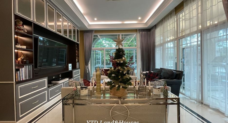 For sale 5 bedrooms house in Taling Chan, Bangkok