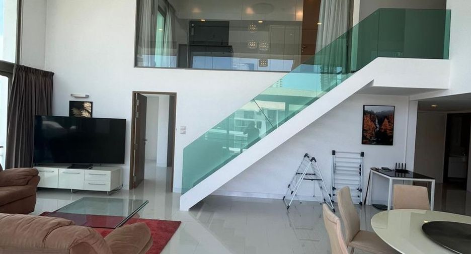 Apartamento en alquiler de 4 habitaciones en Bang Lamung, Chonburi
